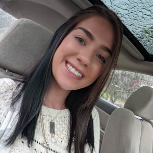 Meet your Posher, Nicole